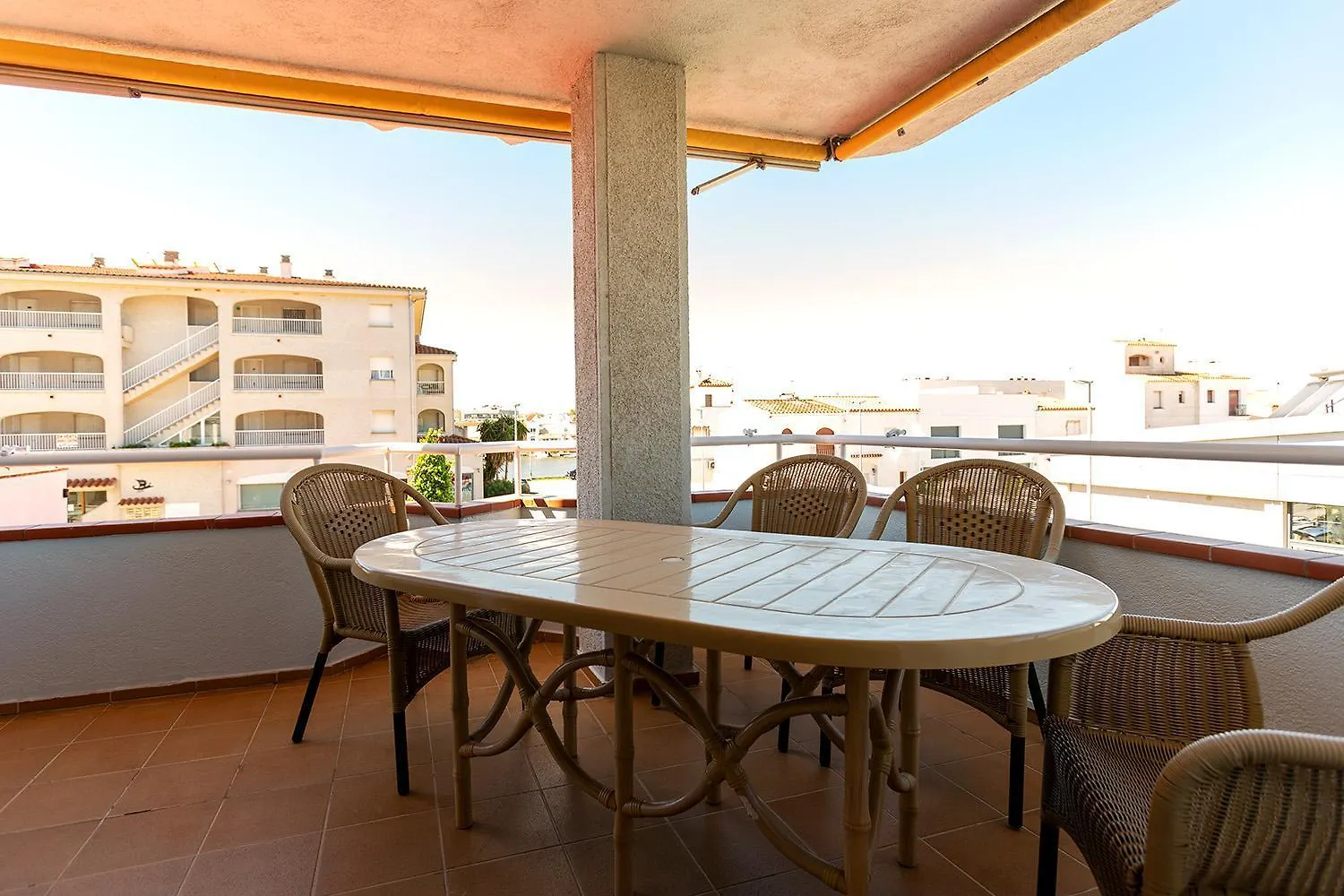 Apartamentos Empuriabrava Maurici Park 0*,