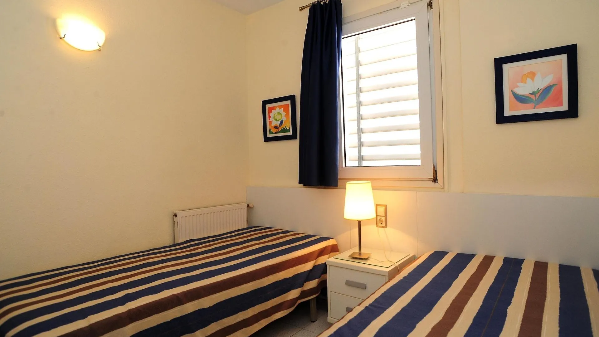 Apartamentos Empuriabrava Maurici Park