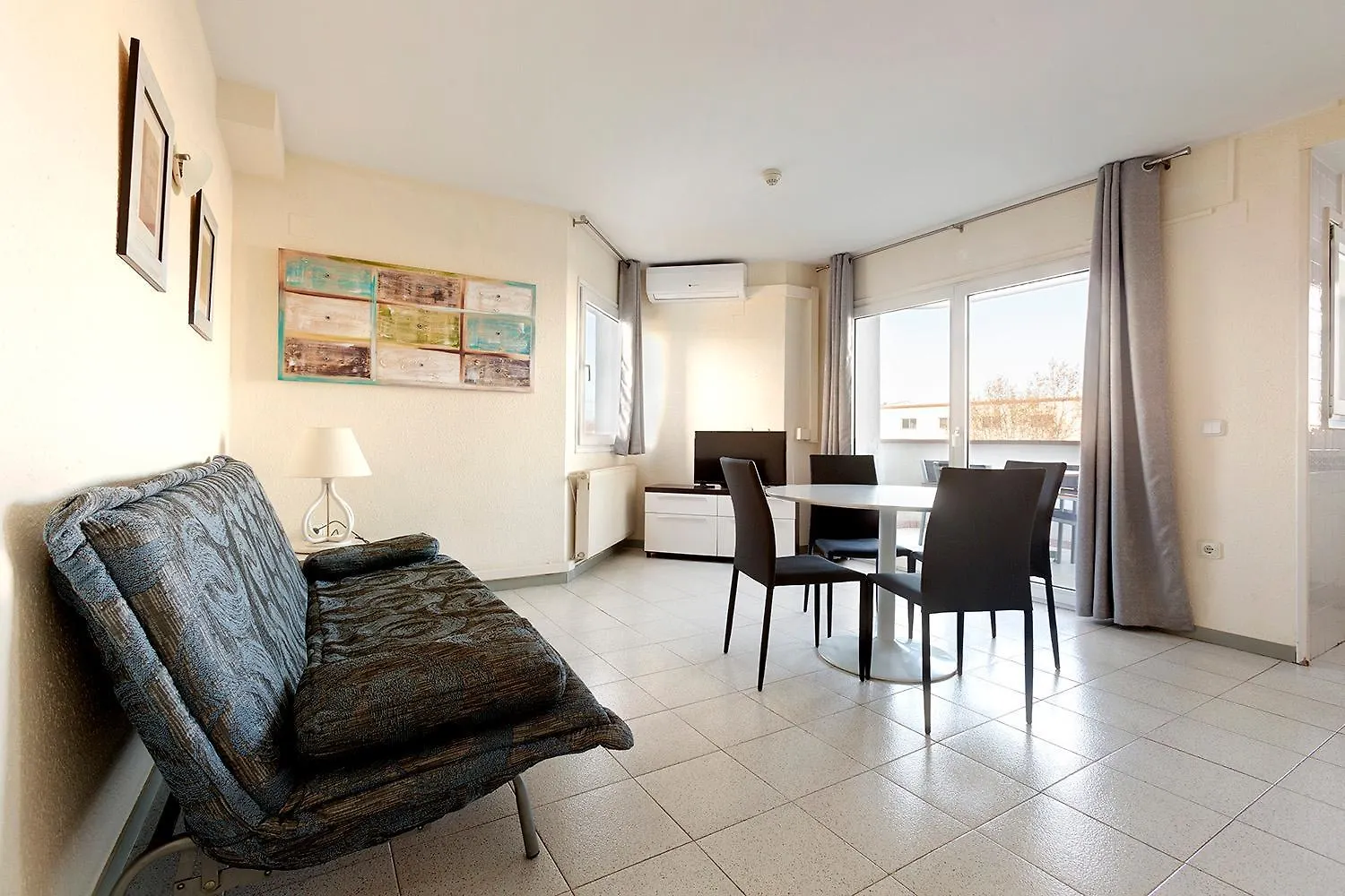 Apartamentos Empuriabrava Maurici Park 0*,  Spain